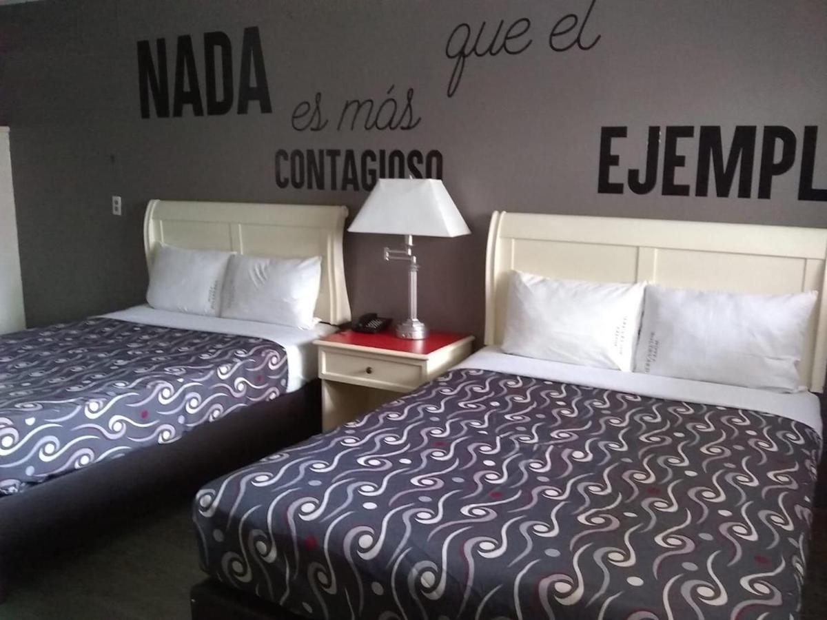 Hotel Boulevard Mexicali Bagian luar foto