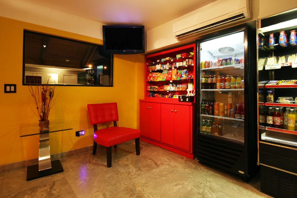Hotel Boulevard Mexicali Bagian luar foto