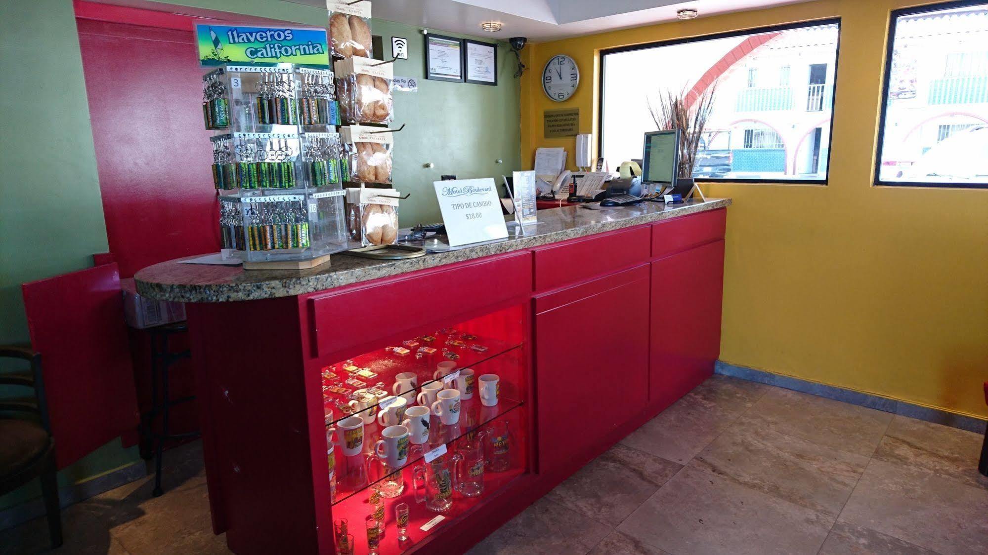 Hotel Boulevard Mexicali Bagian luar foto